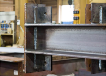 H形鋼の柱梁接合部（ガセットプレート・アンカーボルト付き）