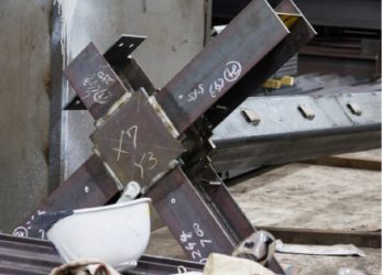 鉄骨仕口部のケガキ・切断加工